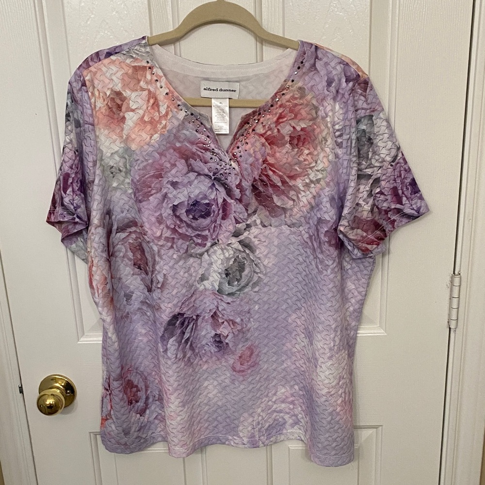 Alfred Dunner Women's Floral Tee - Lavender and Pink